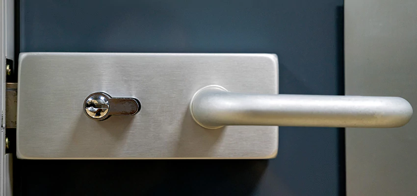 Industrial Lock And Key Repair And Installation in Lindsay, CA